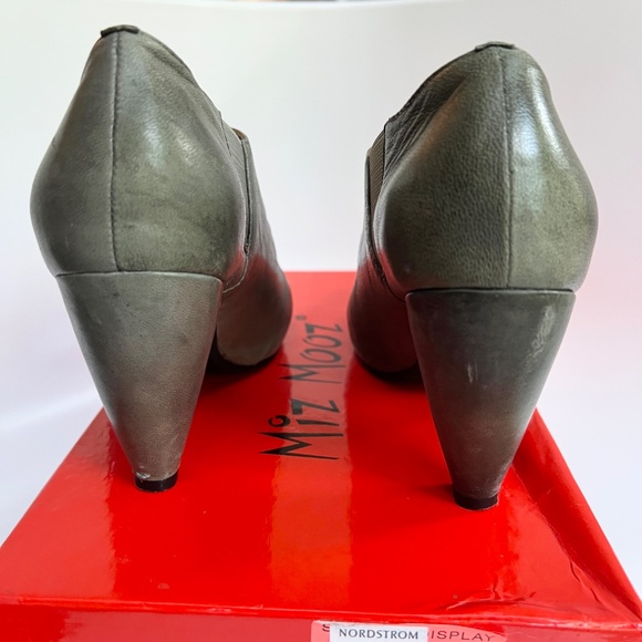 MIZ MOOZ Simone Leather Mary Jane Pumps Gray Sz 6 - Picture 7 of 13